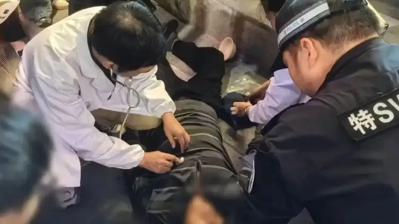 热搜配图